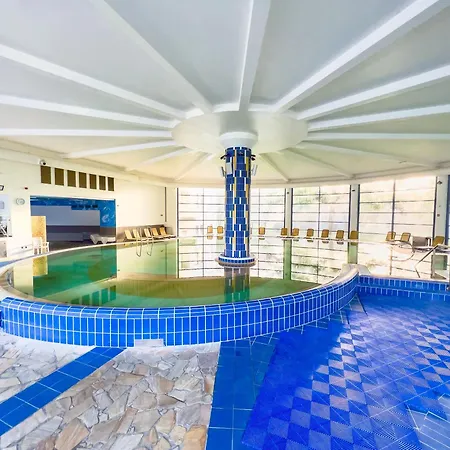 Thermal Hotel